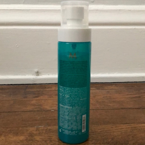 MoroccanOil Protect and Prevent Spray 5.4 Fl.Oz. - Picture 2 of 3
